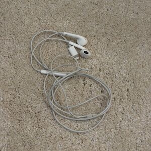 iPhone headphones